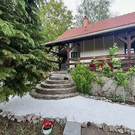 Marai Vendeghaz Holiday home *