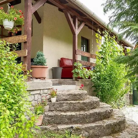 Casa de Férias Márai *